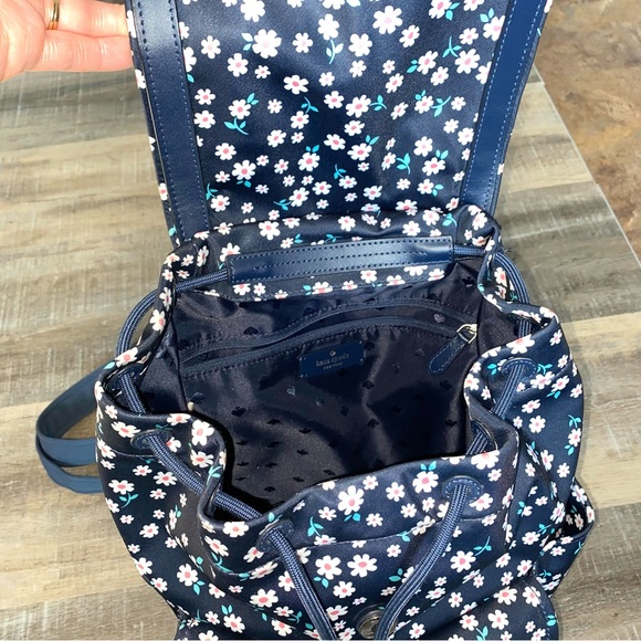 SOLD Kate Spade New York Fleurette Carley Flap Drawstring Floral Navy  Backpack - Picture 9 of 11